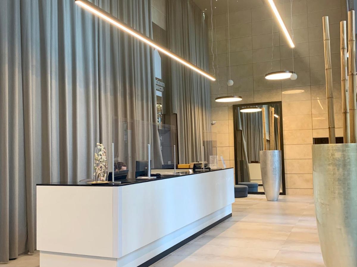 ワルシャワPlatinum Tower Green Star Apartアパートメント エクステリア 写真
