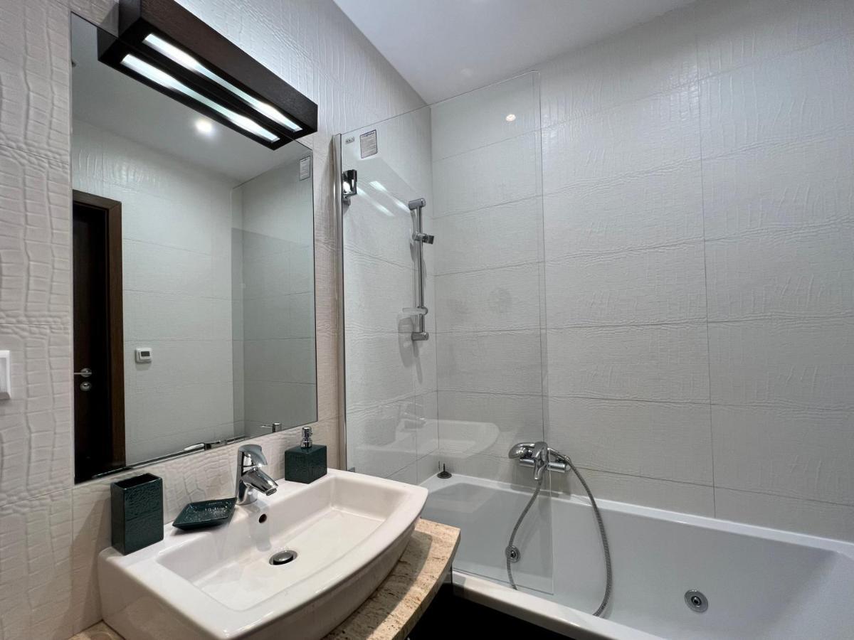 ワルシャワPlatinum Tower Green Star Apartアパートメント エクステリア 写真
